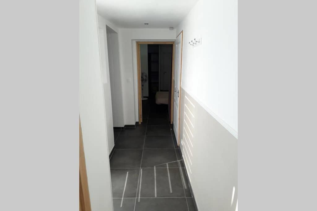 Logement Neuf De 40 M², Equipe Et Confortable Croix-Chapeau 外观 照片